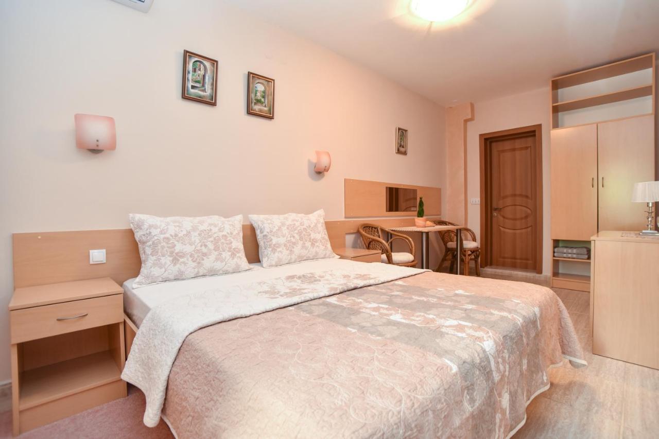 Apartments And Rooms Drago Sveti Stefan Zewnętrze zdjęcie